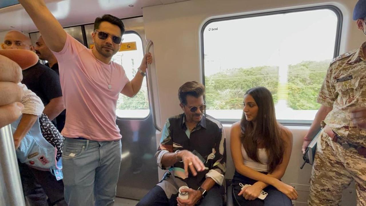 Varun Dhawan, Kiara Advani and Anil Kapoor travel by Mumbai metro amid Jugjugg Jeeyo promotions